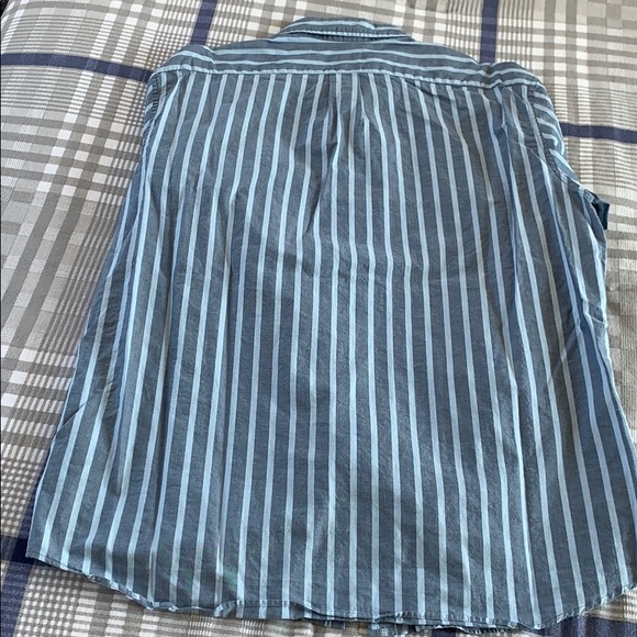 J. Crew Button Up Shirt XL - Picture 2 of 2